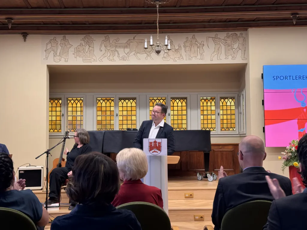 Matthias Carius- Eintragung ins Ehrenbuch des Sports - TC Wernigerode e.V.